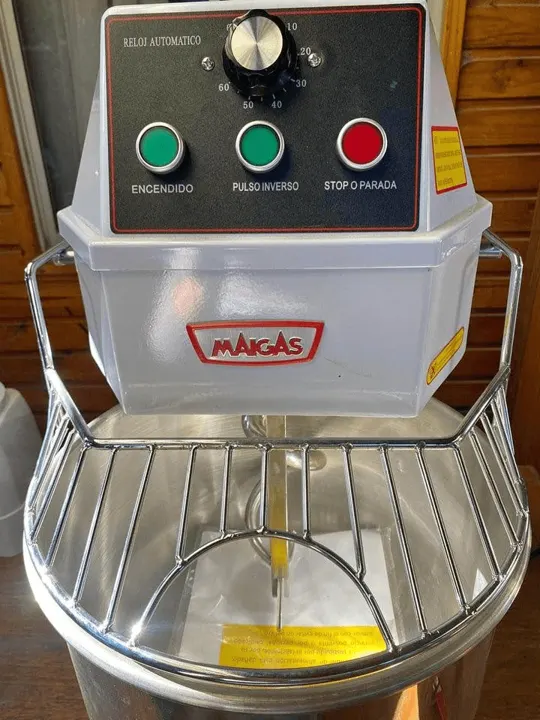 Amasadora 8 Kilos Maigas 8