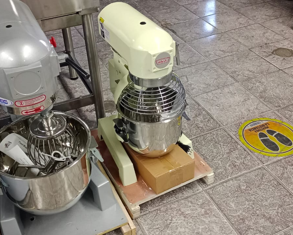 Batidora industrial pastelera de 10 litros Maigas 10