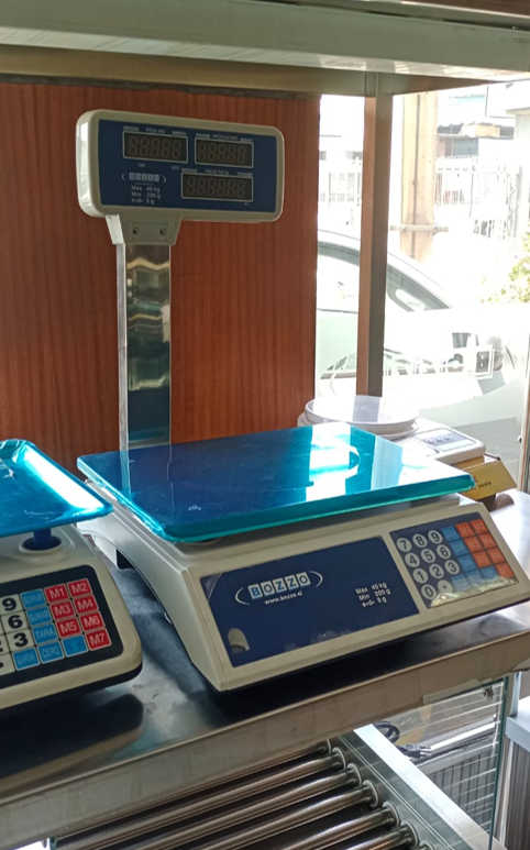 Balanza Digital Visor Aereo 40 Kg - Bozzo 8