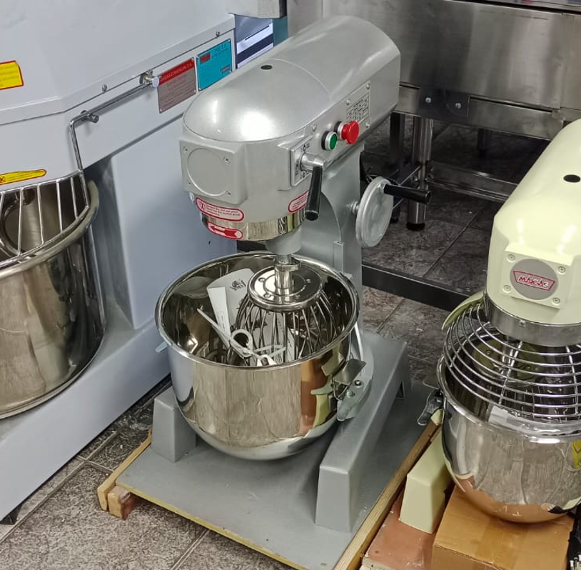 Batidora Pastelera 20 Lts - Bozzo 14