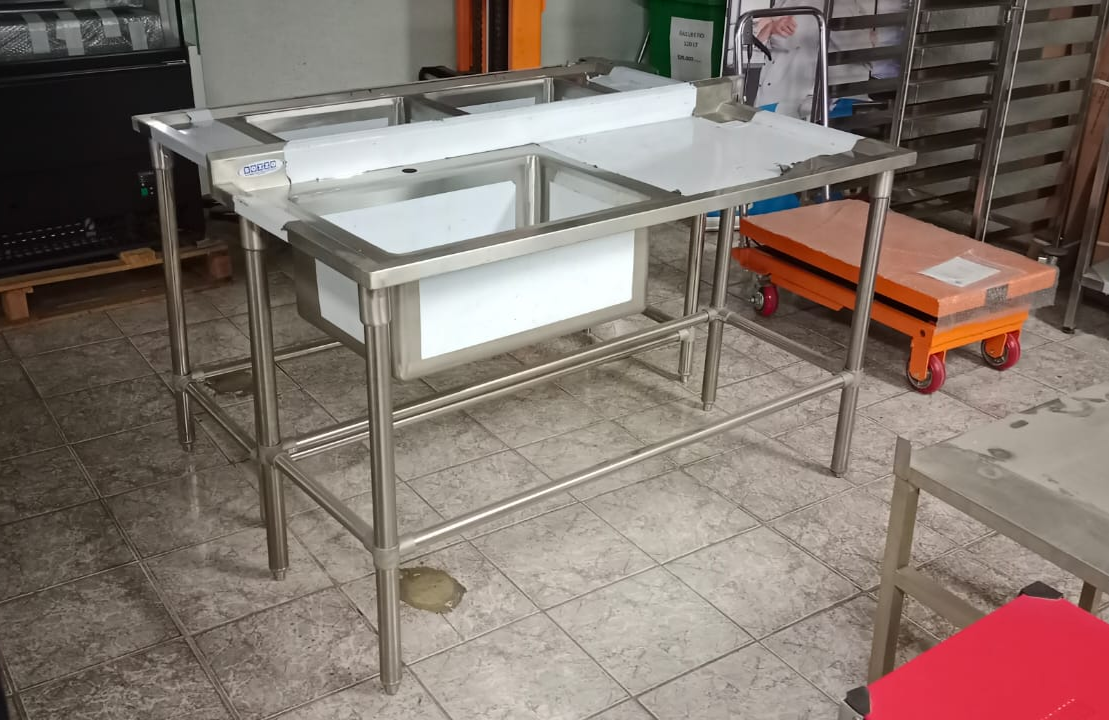 Lavafondo 1 Dep Secante Derecho 140X66X85 cm - Bozzo 4