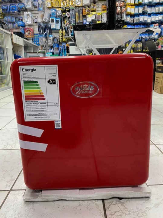Minibar Retro 47 Lts Rojo - Maigas 9