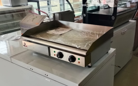 Plancha Churrasquera Electrica Sobremesa Lisa 73X50X23Cm - Bozzo 4