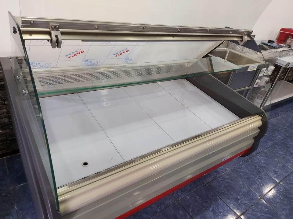 Vitrina Carnicera 1,5 metros Bozzo 6