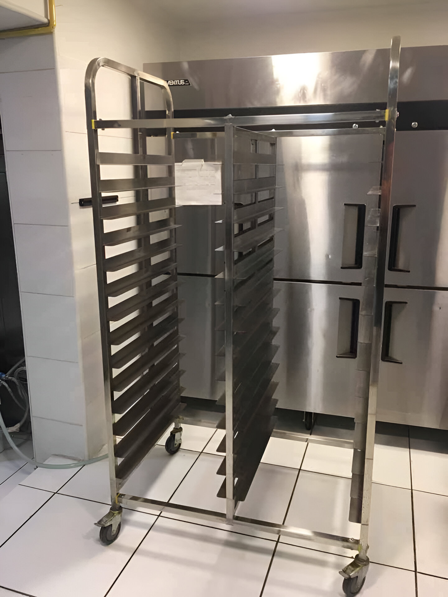 Carro Bandejero 56 Bandejas (Para Casino) - Maigas 2