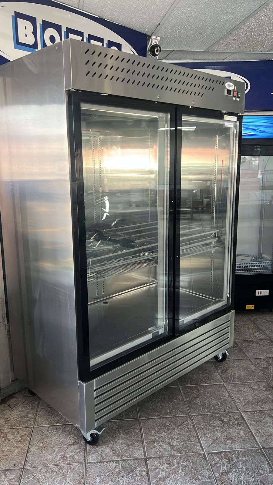 Refrigerador Ind 2 Ptas Vidrio 1226 Lts F. Forzado - Bozzo 1