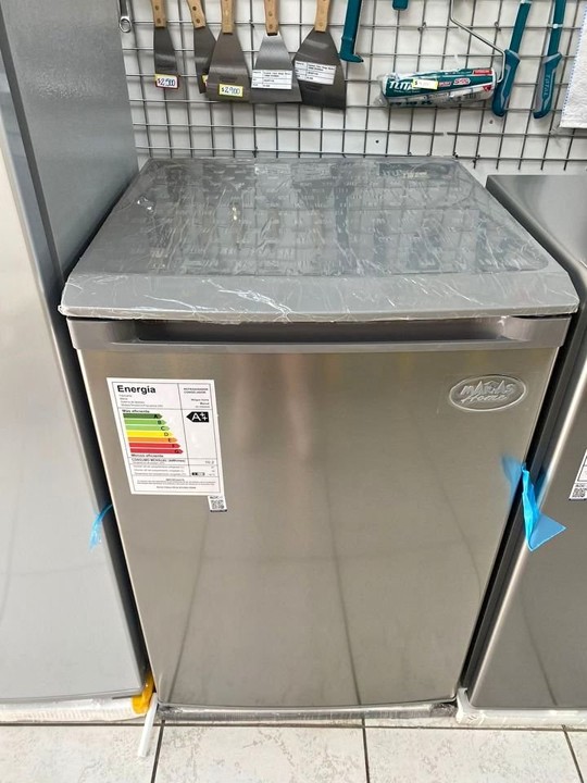 Frigobar 113 Lts Gris - Maigas 10