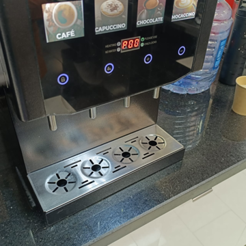 Maquina de Cafe 4 Sabores - Maigas 7