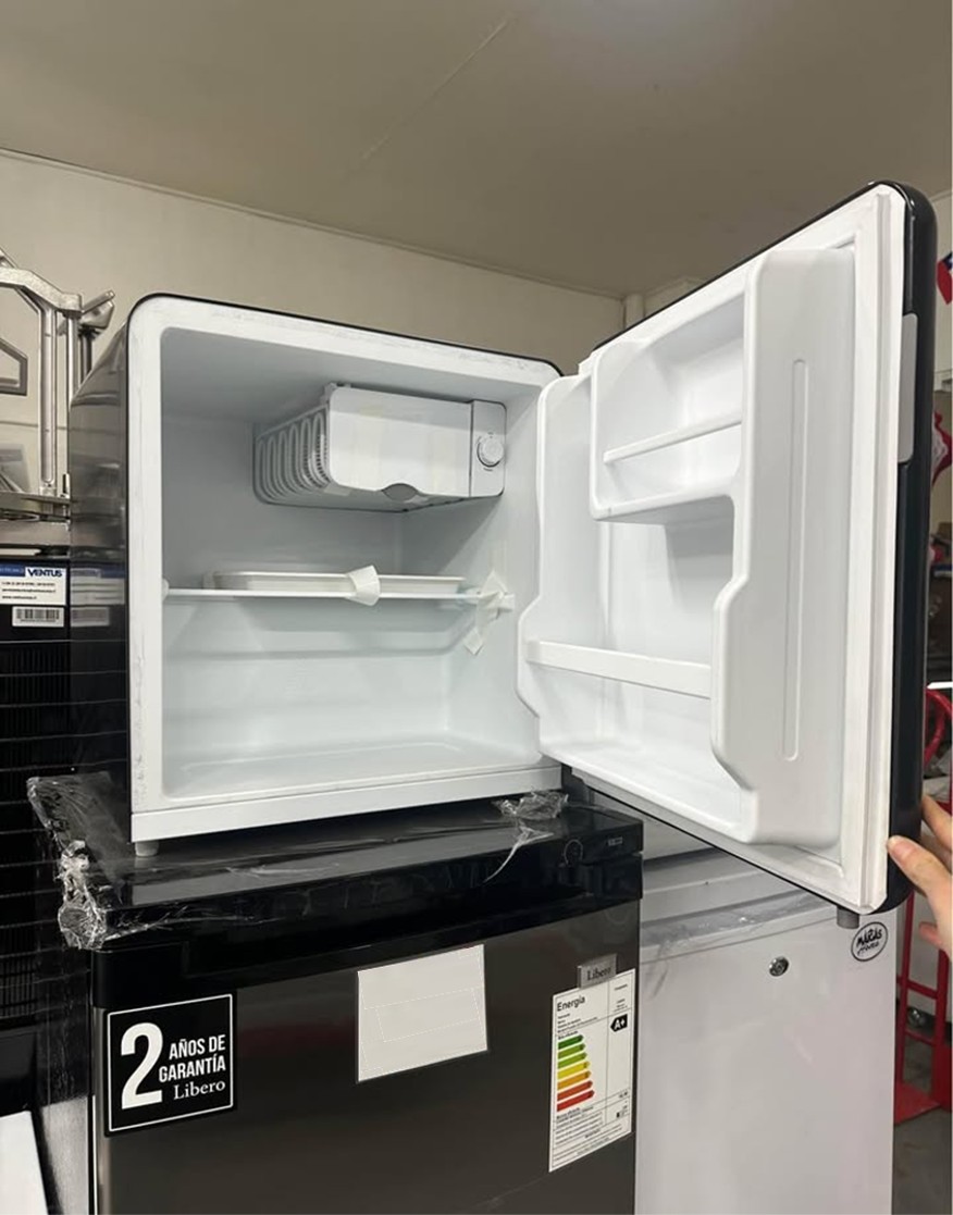 Minibar Retro 47 Lts Negro - Maigas 6