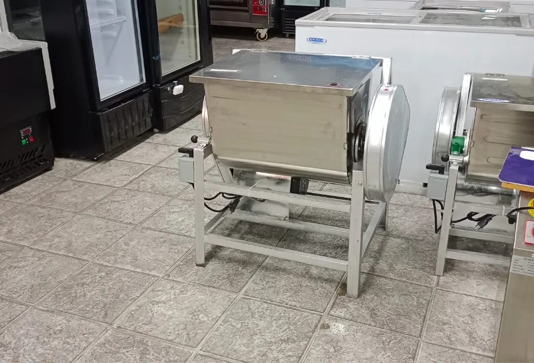 Revolvedora 15 Kg - Bozzo 19