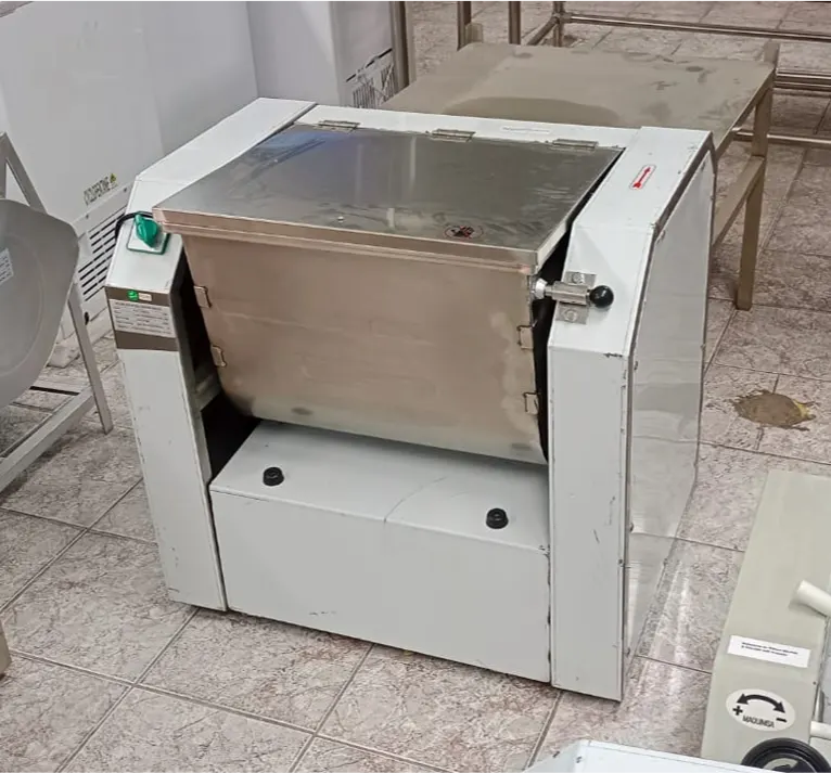 Revolvedora 25 Kg Premium - Bozzo 8