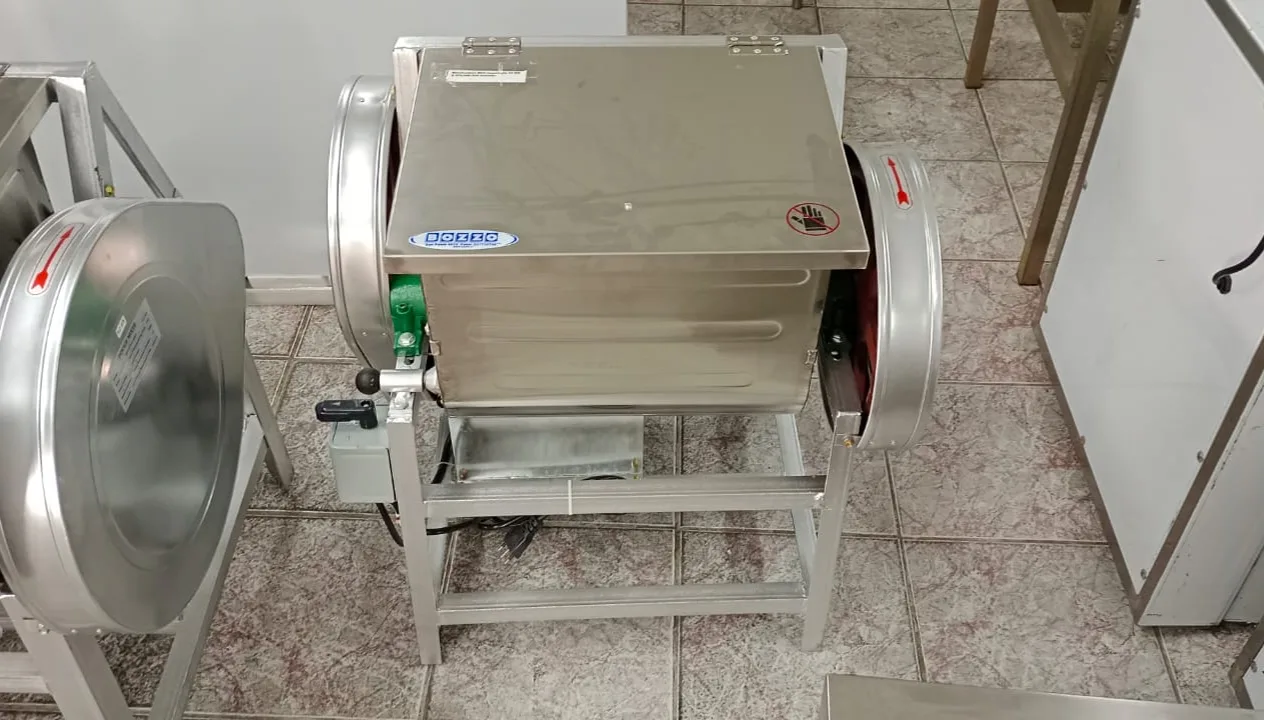 Revolvedora 7 Kg - Bozzo 1