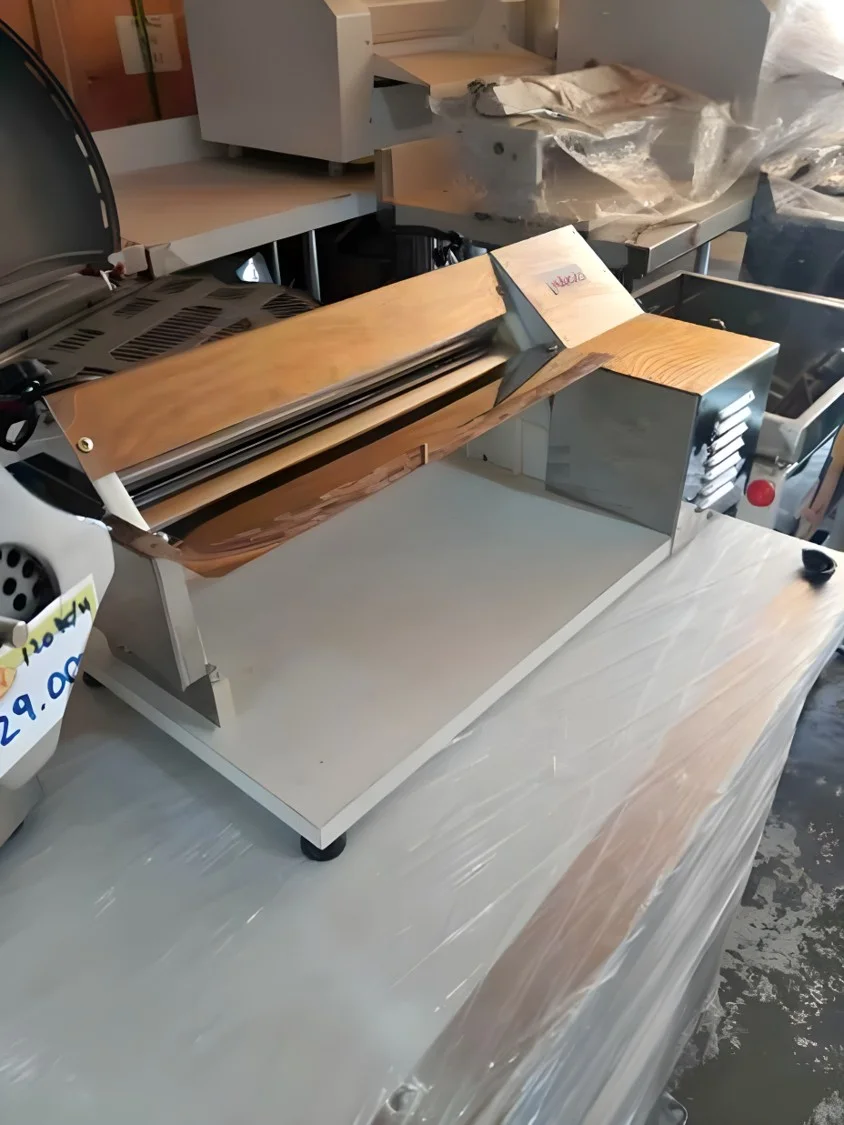 Sobadora Electrica Sobremesa 40 cm - Maigas 5